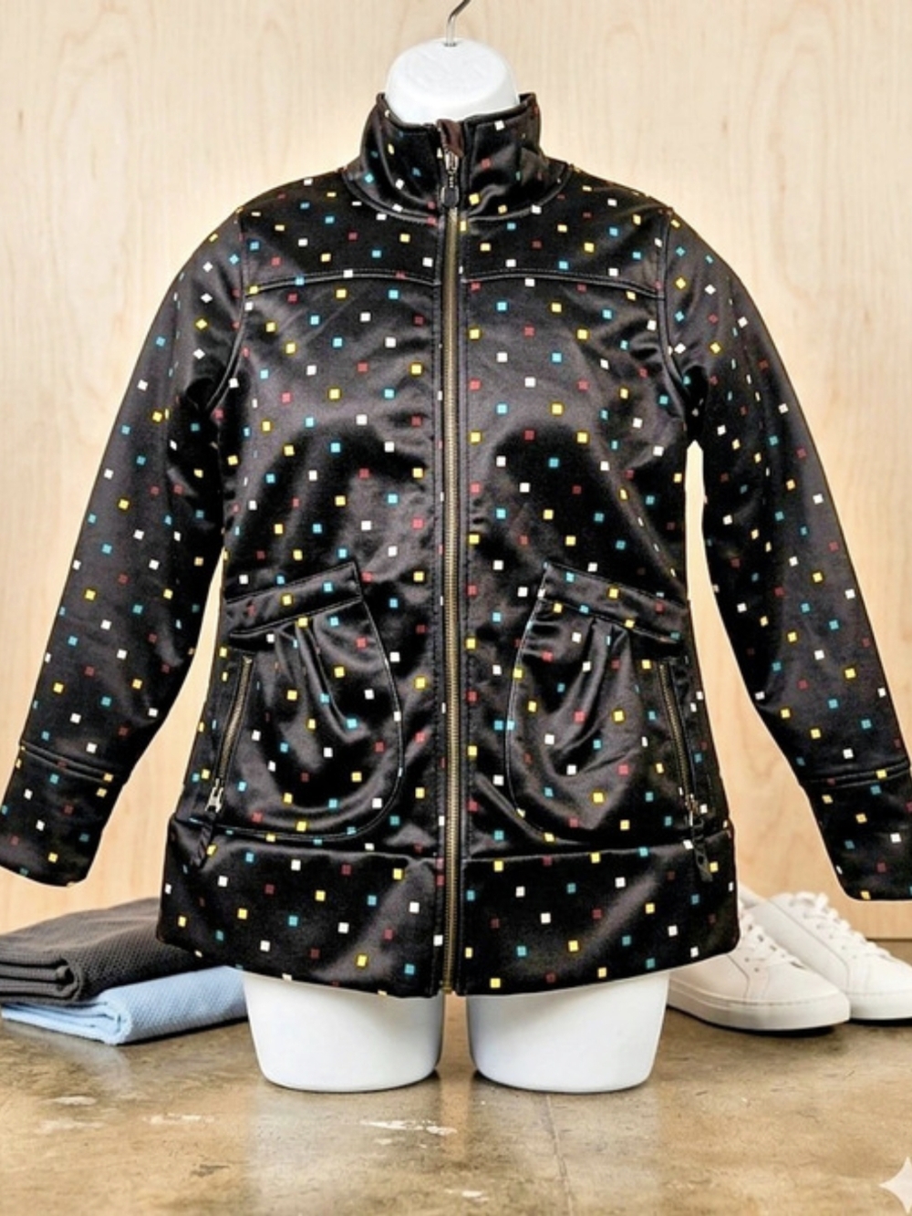 Burton Dryride Printed Ski Jacket Black Medium Like New